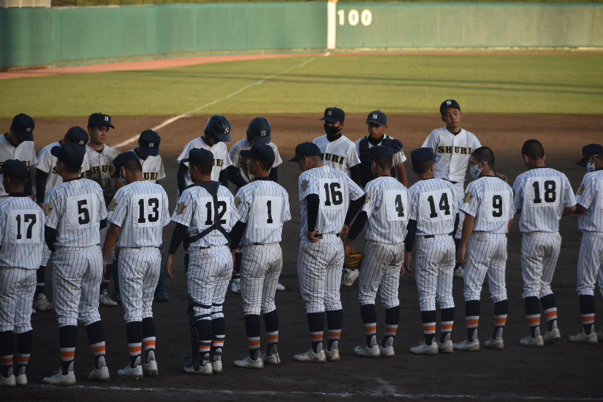 okikoh_baseball's tweet photo. 秋季大会　2回戦突破！
沖縄工８ー７首里
最後まで気を緩めることなくいい雰囲気で頑張っていました

次の対戦相手は中部商業さんです

【場所】Agreスタジアム北谷📍
【時間】１２時半試合予定

観戦する方は１１時１５分～１２時なる前にお越しください！マスク着用、検温のご協力お願いします🙏 https://t.co/9LGOMawuKw