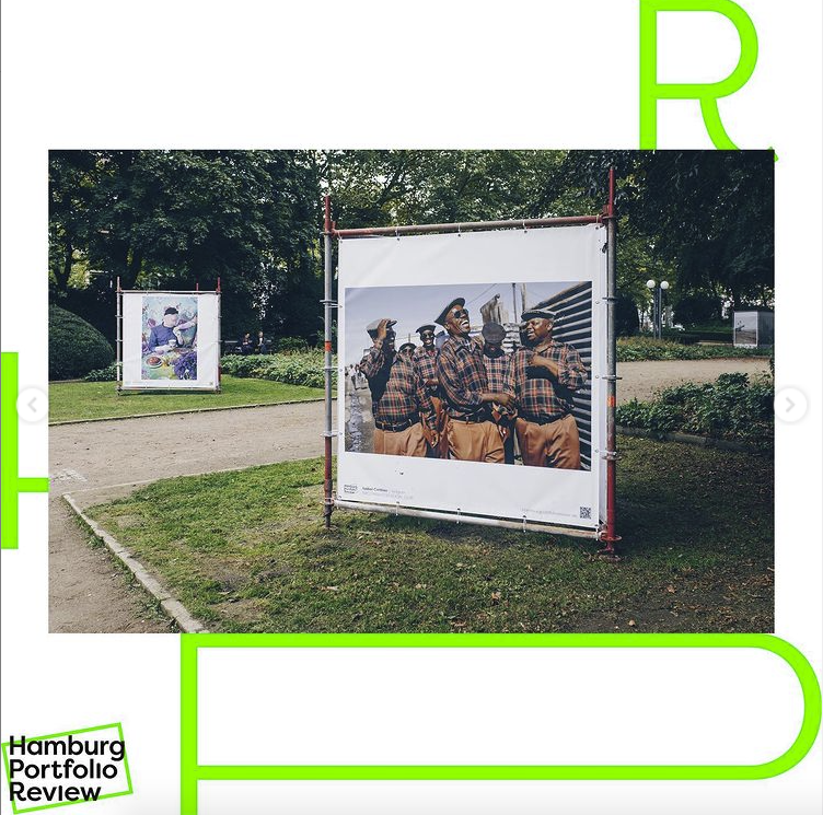 IsabelCorthier's tweet photo. Today is the last day of the Outdoor Exhibition of the @hamburgportfolioreview! I’m so grateful that my photos are shown amongst such talented artists!
Congrats to @ninaroeder for curating! https://t.co/DnSbSkLI8q