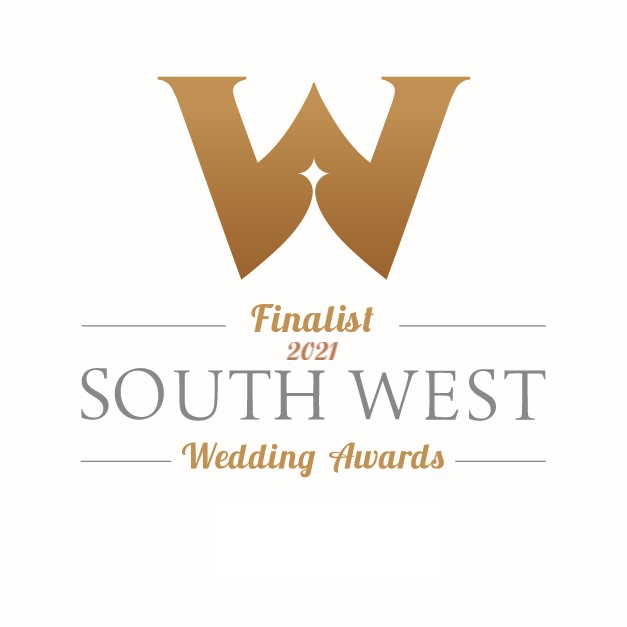 So pleased to be finalists again in the South West Wedding Awards for 2021.  A huge thank you to those lovely wedding couples that have voted for us it really does mean a lot to us.