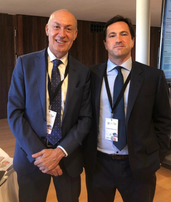 FlebologiaSEACV's tweet photo. 📸 Dr. Rodrigo Rial, Presidente del CEFYL, y Dr. Rodríguez Morata, Vocal de la Junta directiva del CEFYL
#cefyl #Linfología #flebologia #CirujanoVascular #vascularsurgery #vascularsurgeon #vascular https://t.co/FVBbwkl6Ao