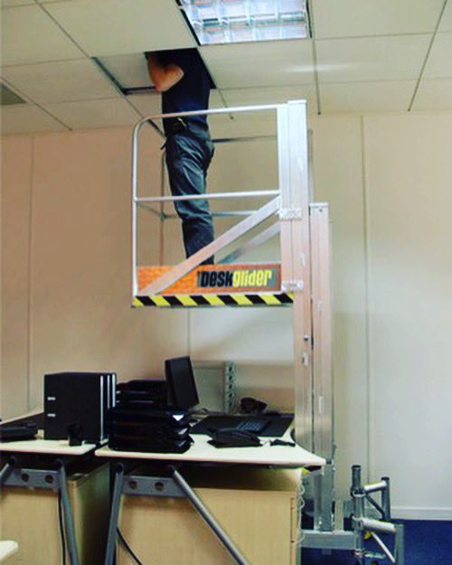 SWTH_bristol's tweet photo. Check out our Deskglider (aka desk sufer) access platforms for those tricky jobs that cant be reached using standard forms of access.

#AccessSolutions #WorkAtHeight #LowLevelAccess #DeskGlider #DeskSurfer #ScaffoldTower #Bristol #Bath #bristolelectrician https://t.co/WFEtRooIHs