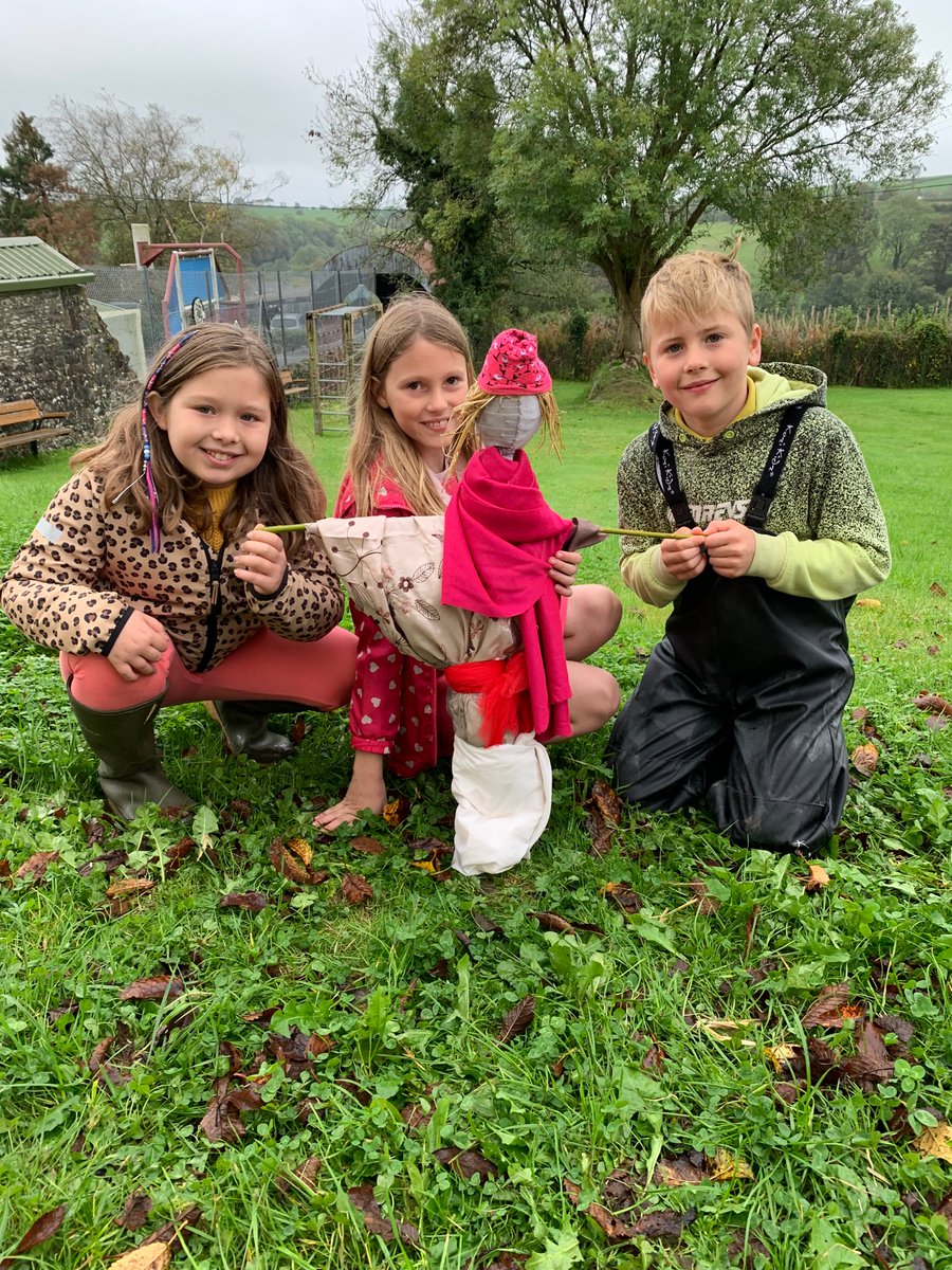 BroBrynach's tweet photo. Mwy o bwganod brain CA2 #joio #bwganbrain #cynhaeaf #gwenergwyllt 🍂 https://t.co/TK6kejUuMV