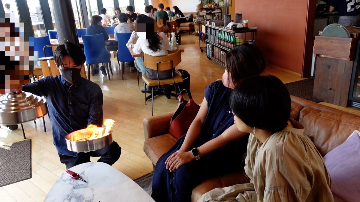 Kid_kunn's tweet photo. 新しい動画を投稿しました！コメントいいねよろしくお願いしますー！
---
もしもカフェ店員がマジシャンだったら？【モニタリング】 https://t.co/RSjWqVoOi4 @YouTubeより
#マジック #マジシャン #カフェ #ドッキリ #モニタリング https://t.co/x8KJ4gc2nd