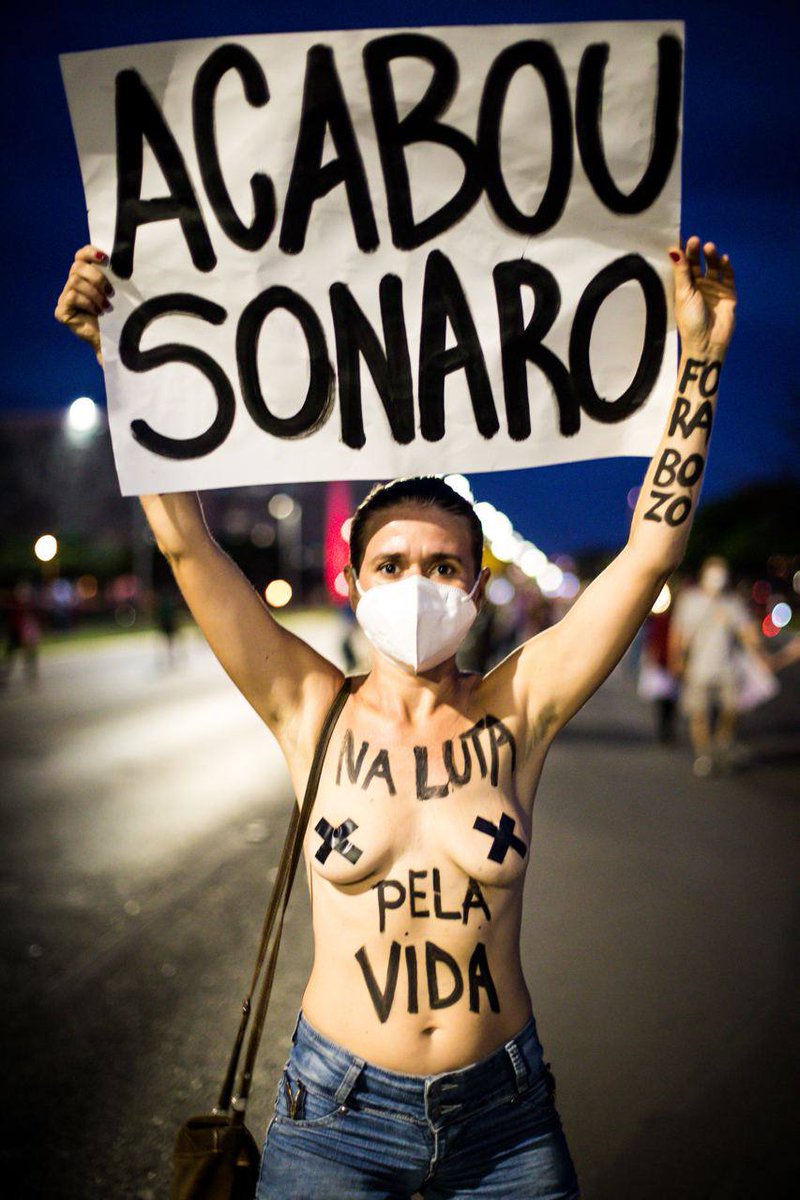 Bolsonaro, as mulheres vão te derrubar!

📸 @renatocortezbr / @midianinja

#ForaBolsonaro #EleNão #LivreParaMenstruar #justiçapormariferrer