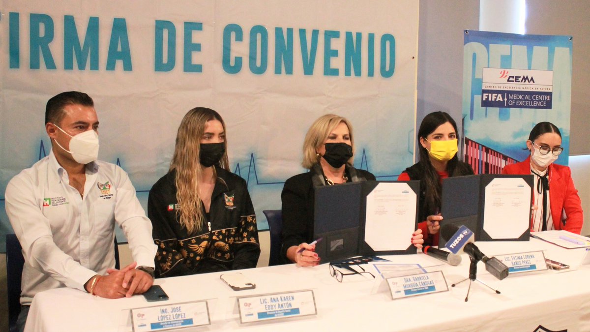 4topoderhgo's tweet photo. Firma de convenio de colaboración entre el @deportehidalgo @ClinicaCEMA con el fin de brindar atención médica de calidad a todos los deportistas hidalguenses de las distintas disciplinas y a los colaboradores del #INHIDE. @fatimabanos https://t.co/gXbwuPlRV6