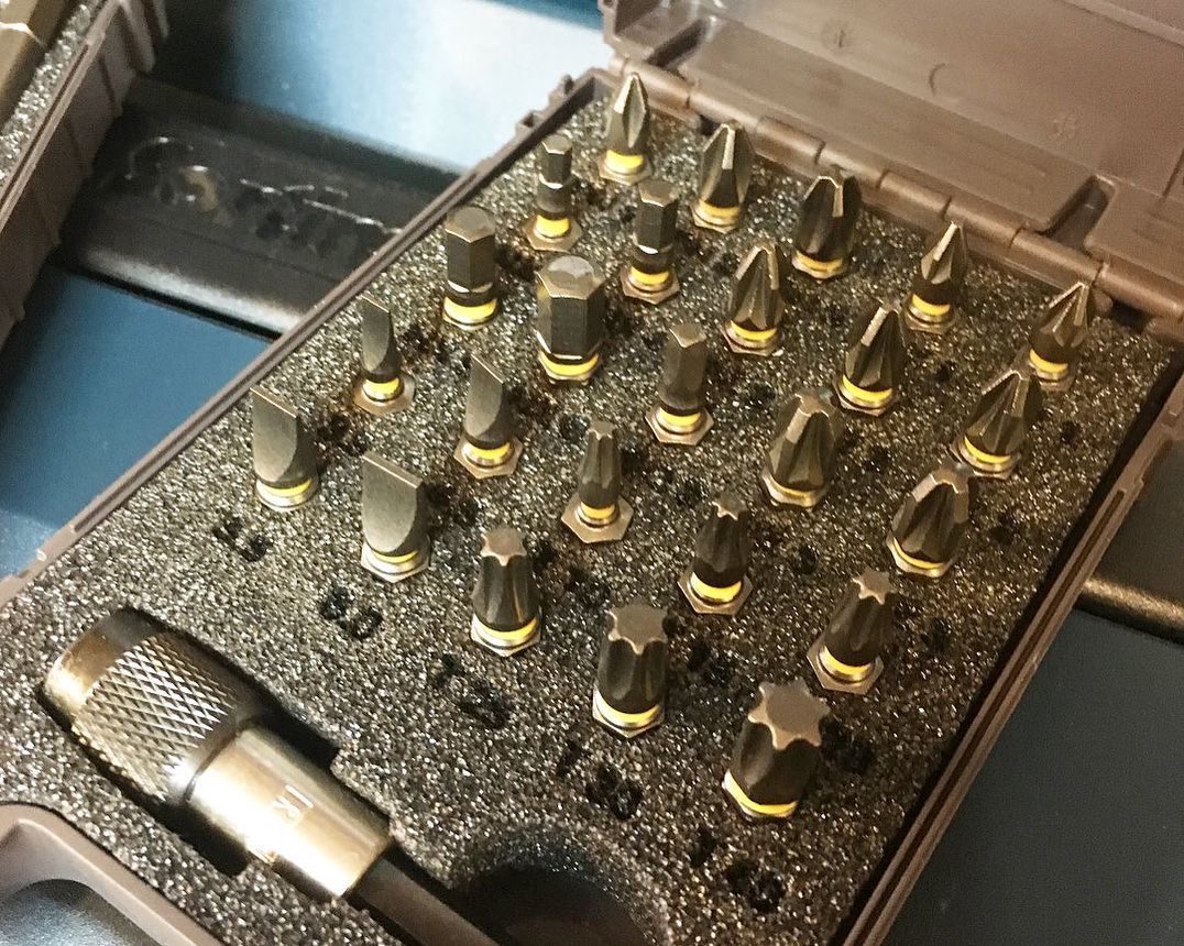 ReisserLtd's tweet photo. Have you tried our range or Torsion (yellow) and Torsion Impact (blue) Screwdriver Bit Sets yet? These neat and compact sets are lightweight and convenient to use and made from high-quality packaging to withstand being thrown into the toolbox or van 😉#Reisser #Screwdriverbits https://t.co/AJsxKsQ1zz