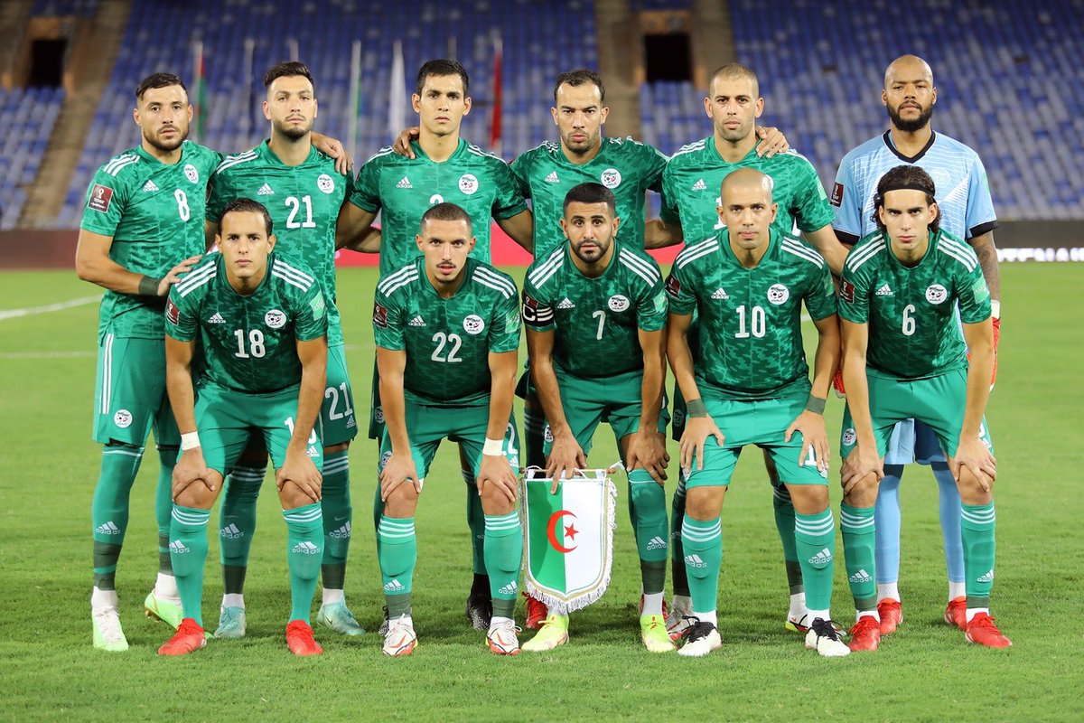 FatimaBenzi's tweet photo. Algérie - Niger 

Vendredi 8 octobre  2021
🌟 à 20H00
🌟ENTV et Algérie 6 ( TV6)
🏟️ La rencontre se disputera au  Stade Mustapha Tchaker 

#LesFennecs #123VivaLAlgerie🇩🇿 #Algerie  #Algeria #bestoftheday 
Let's do it 💪
#LesVerts⭐️⭐️ #TeamDZ🇩🇿 
 #WorldCupQatar2022 #NIGER https://t.co/jVKzYmBcNY