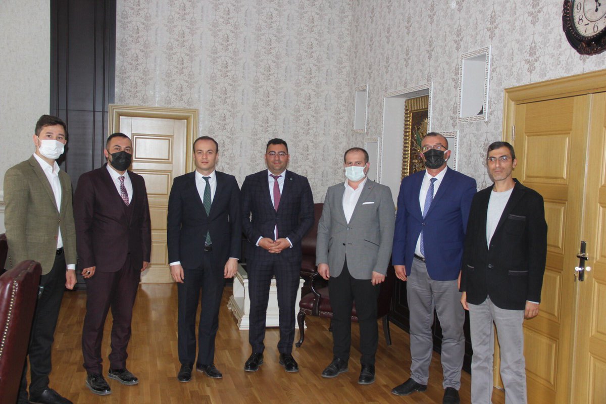 Türkiye Gençlik Vakfı (TÜGVA) Zara Temsilciliği olarak İlçe Temsilcimiz Hakan Doğan, temsilcilik üyelerimiz birlikteliğinde Zara Kaymakamımız Meriç Dinçer'i makamında ziyaret ederek, faaliyetler hakkında bilgi verdi. <a href="/eminogluenes/">Dr. Enes Eminoğlu</a> <a href="/fatihyuksel58/">Fatih YÜKSEL</a> <a href="/okanozeerr/">Okan Özer</a>