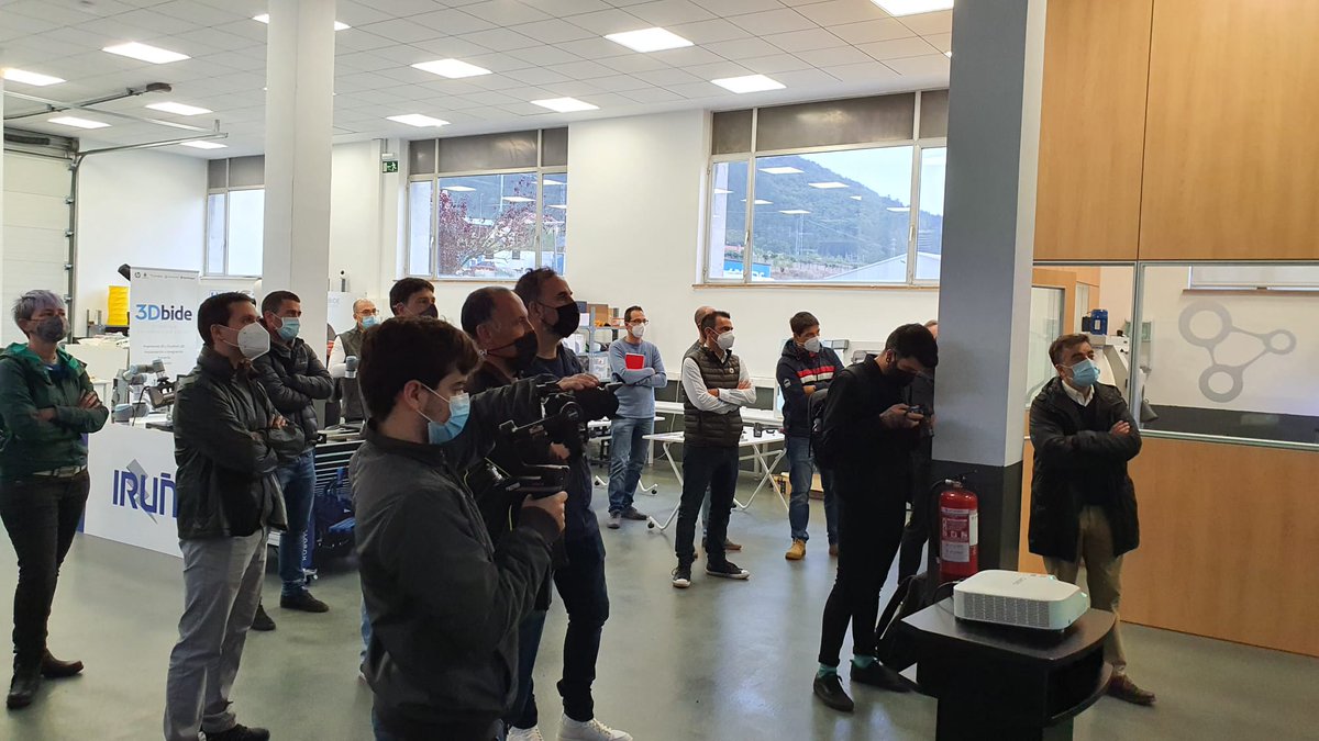 VicoSystems's tweet photo. ¡Éxito rotundo de #RobotiqTour en Pamplona!
Muchas gracias por hacerlo posible @Robotiq_Inc , @iruna_tecnologi , @SamsonTienne , Daniele Pamparana y #Dinabide.
¡Inscríbete ya y reserva tu plaza! 👉🏼 https://t.co/I7WmVFAJ9O https://t.co/HAm3JQZm3Q
