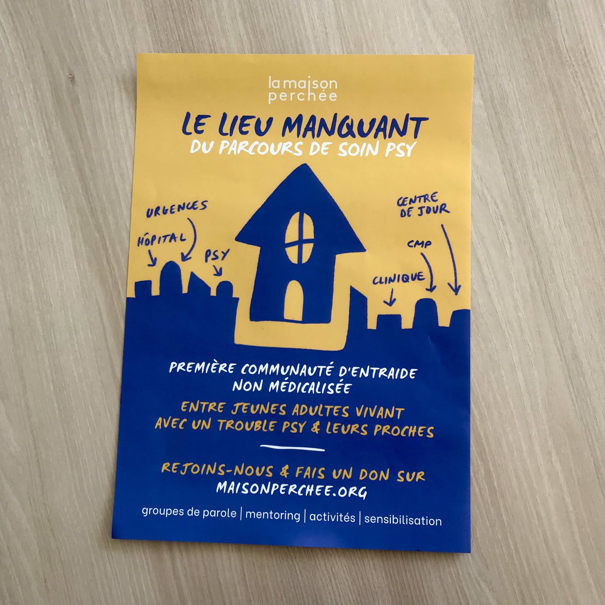 Sophie Cluzel 🇨🇵🇪🇺 (@s_cluzel) on Twitter photo Échanges avec Maxime Perez Zitvogel, co-fondateur de <a href="/LaMaisonPerchee/">La Maison Perchée</a>, association qui soutient et accompagne les jeunes adultes vivant avec un trouble psychique.
Bravo Maxime pour vos initiatives qui contribuent à promouvoir la santé mentale et la pair-aidance ! Échanges avec Maxime Perez Zitvogel, co-fondateur de <a href="/LaMaisonPerchee/">La Maison Perchée</a>, association qui soutient et accompagne les jeunes adultes vivant avec un trouble psychique.
Bravo Maxime pour vos initiatives qui contribuent à promouvoir la santé mentale et la pair-aidance !