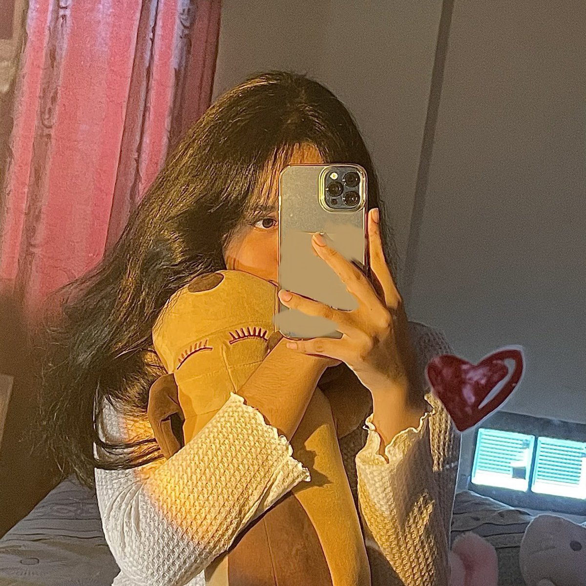 simcelestee's tweet image. with my bf 

#ENHYPEN #ENSD @ENHYPEN_members #JAKE