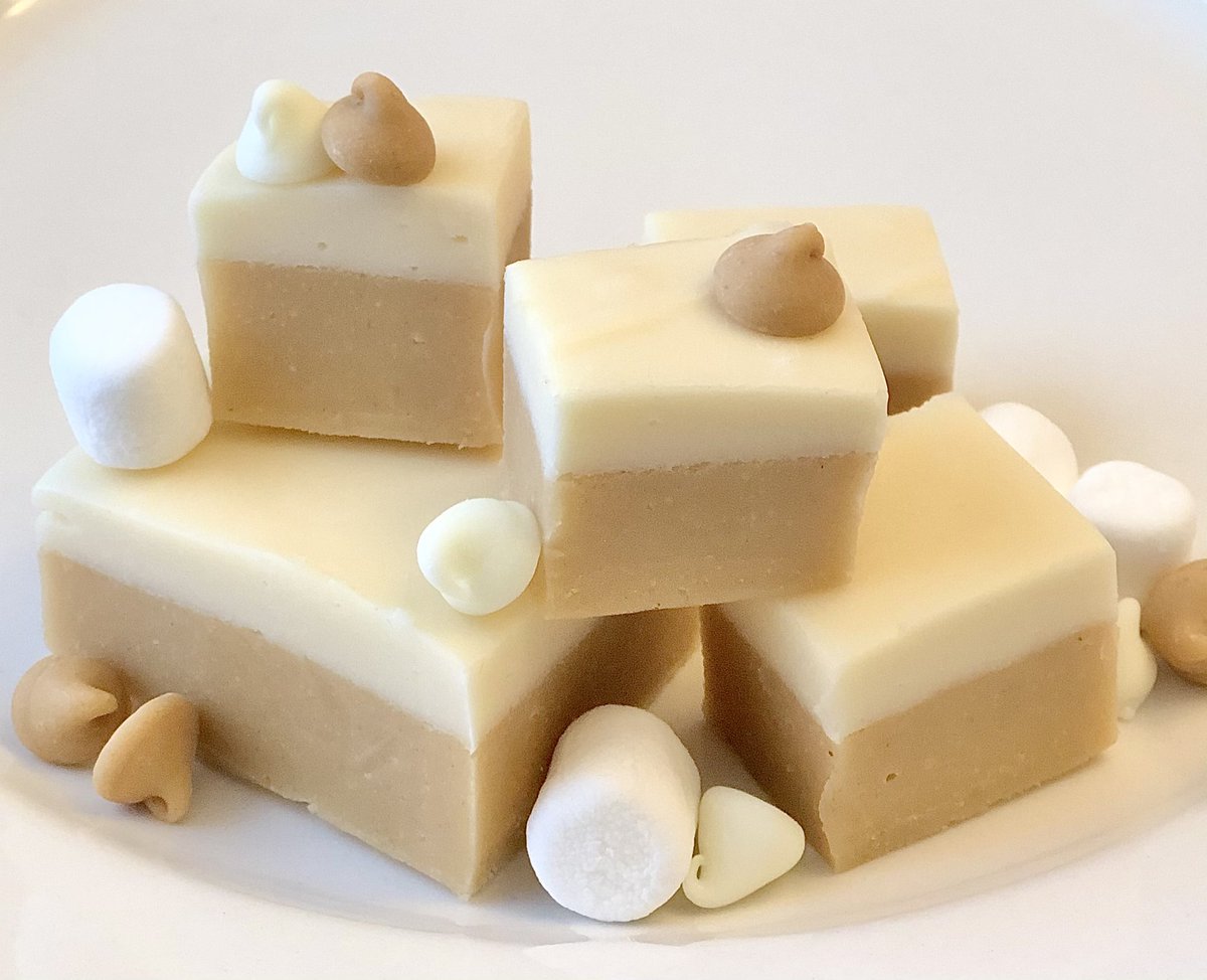fudge_by_jenn's tweet photo. Guess what. It’s #NationalFluffernutterDay. Peanut Butter and Marshmallow is a magical combo. And it’s called fluffernutter. Do me a favor and say the word fluffernutter today.
#getfudged #fudgelife #fluffernutter https://t.co/tpEtAGpyVH