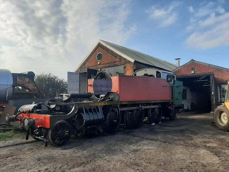 With both tanks now in situ, the loco was pulled out of the workshop to have the cab roof trial fitted.
