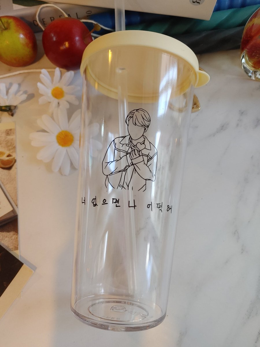 씩씩한 토끼🐰 tweet media