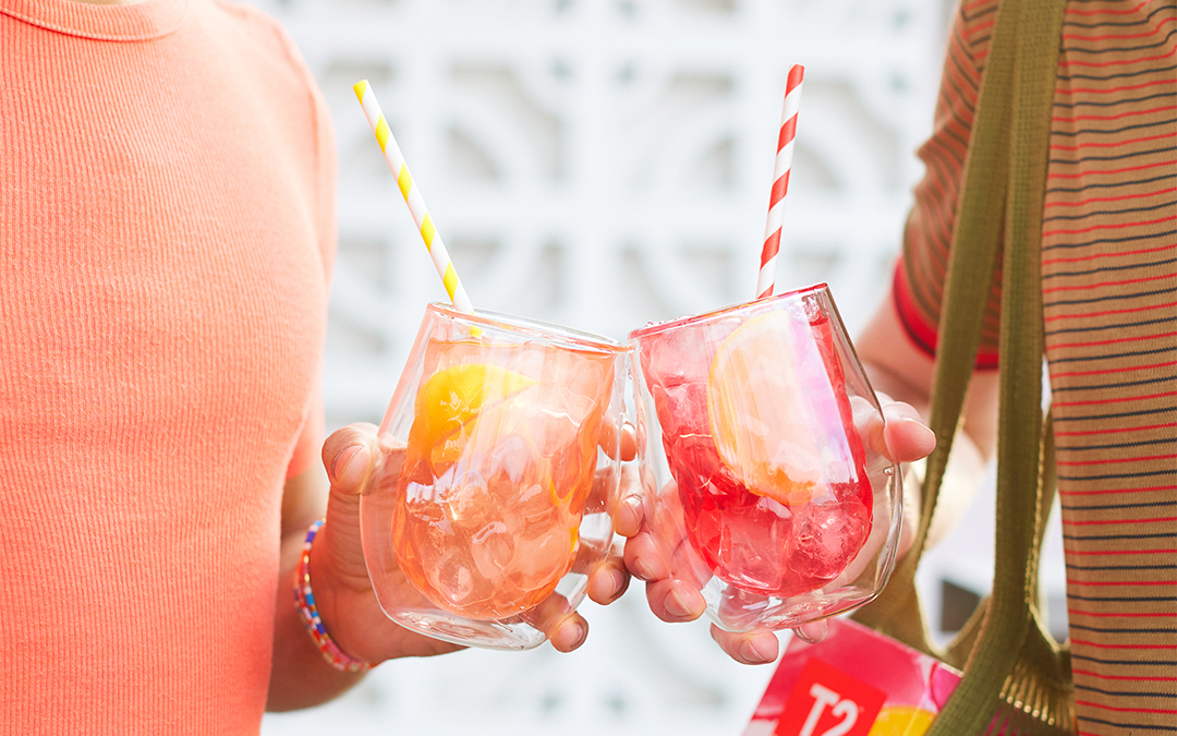 T2TeaOfficial's tweet photo. For the love of sunny days - fall head over heels for the ripest, juiciest flavours of the season! Blackcurrant Peach Blush and All Nighty Aphrodite are here to ignite your Spring. π Shop now: https://t.co/x22WNpUoBN
#t2tea #t2gether #tea #tealover #teatime #cuppa #fruittisane https://t.co/BNFqqew8DJ