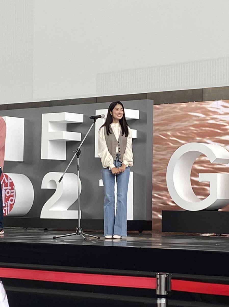forthenextsun's tweet photo. 혜윤이 기여워 ❤️‍🔥🎶🎵 https://t.co/z5Kld9LUj1