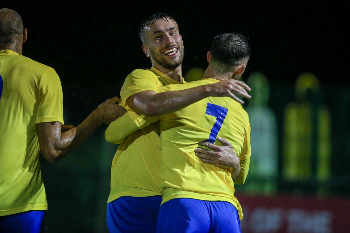 NO PLACE LIKE HOME ⚽️ The #YELLAMEN look to continue their good run of form 📅 Saturday 9th October 🆚 @NGUfootballclub 🏆 @ComCoFL 🕒 3pm 📍 SL5 7LJ 🍺 @AscotSportsBar OPEN 🍔 Cafe open 🚗 Free parking 🎟 £6 & £3 * 📖 Online program *CARD ONLY AT GATE #WeAreAscot💛💙