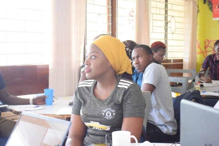 ActvistaK's tweet photo. Political communication knowledge is key towards making the right decisions in choosing our leaders
#Comms4Dev https://t.co/LUZxSRKDQr