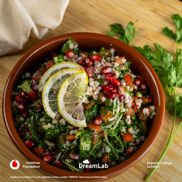 wickdaman's tweet photo. #HYPERFOODS cookbook featuring anti-viral foods - powered by @VodafoneFdn’s #DreamLab from @ImperialCollege x @YaleSPH (with recipes from @Jozef_Youssef) https://t.co/OUO1aWIVPG https://t.co/2dYkFQQLs2 https://t.co/vLT8jDOVma