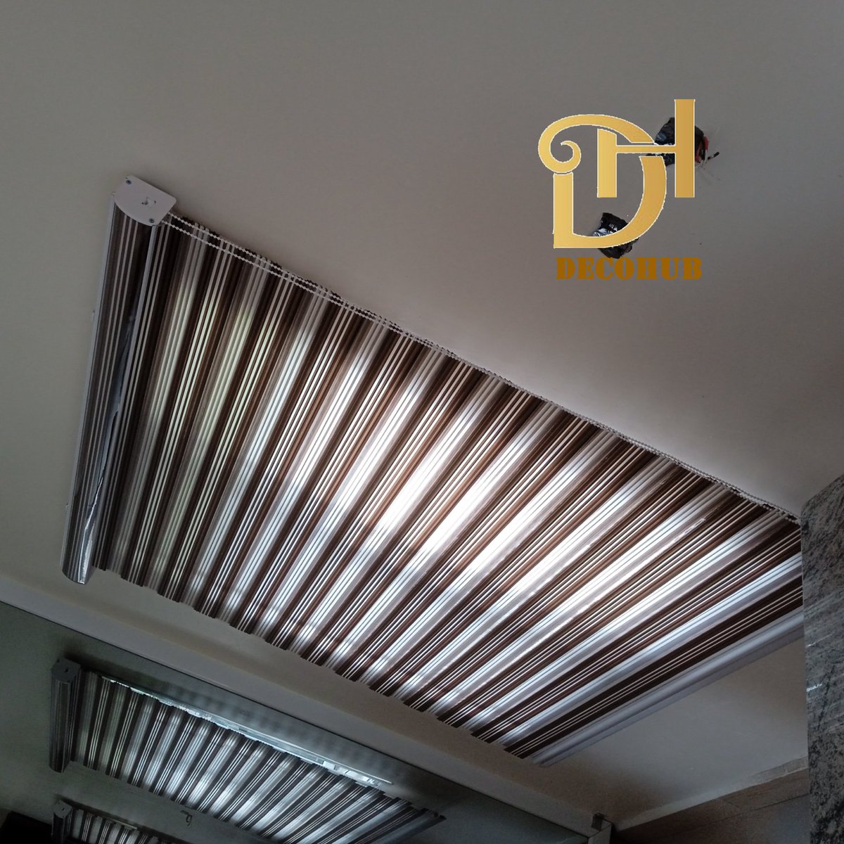 decohubng's tweet photo. You deserve that happy smile when you stare at your window🤎😀 A call/chat/DM away. 07068046718

#interiordesign 
#interiordecor 
#WindowBlinds https://t.co/5DtvUNFmuZ