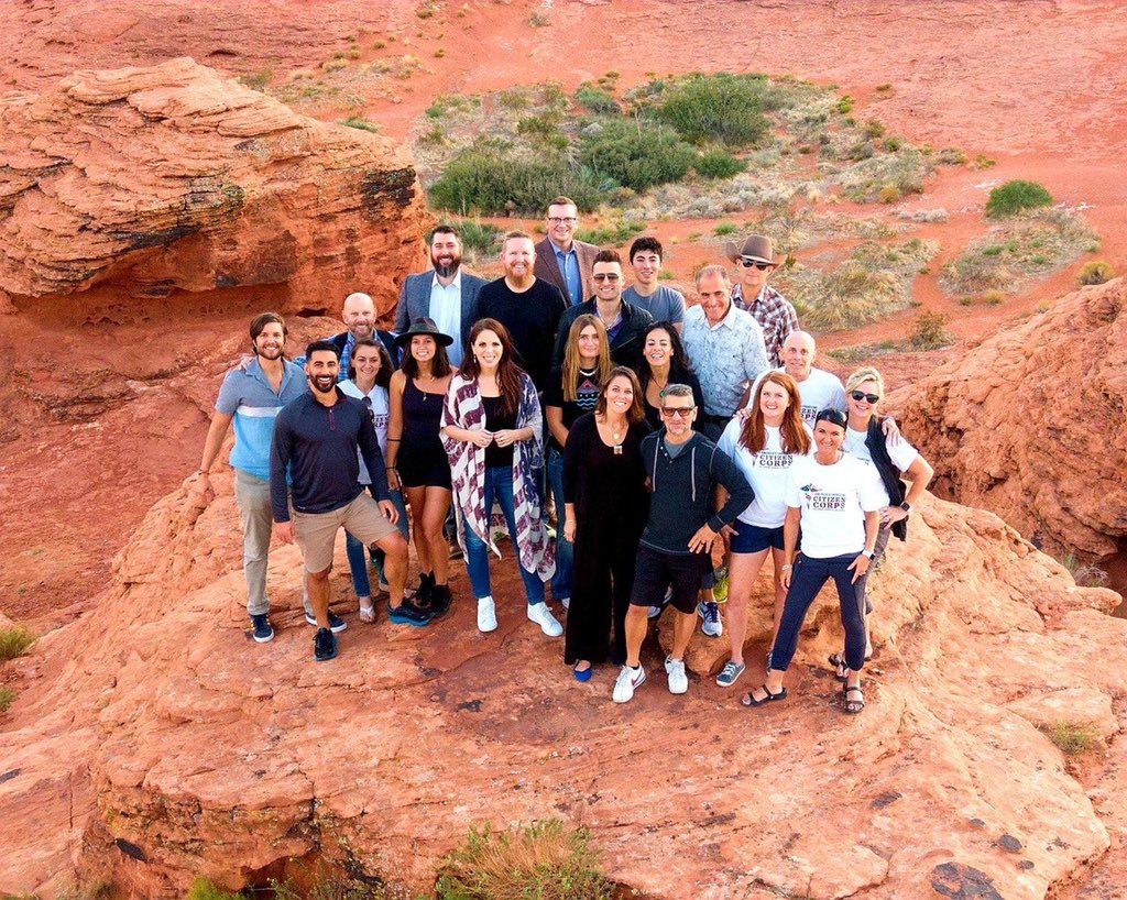 drsimonegold's tweet image. We have such a joyful and courageous team of warriors at America’s Frontline Doctors.

We are fighting for YOU! 🇺🇸