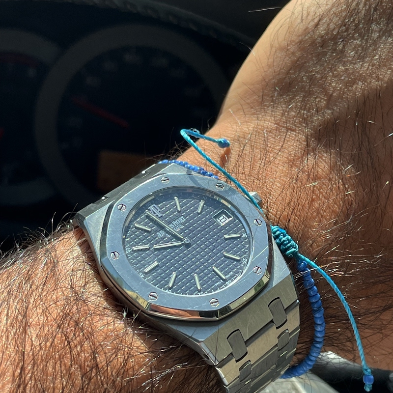 PuristSPro's tweet photo. TGIF , RO 15202
https://t.co/989VeartYa
#AudemarsPiguet
#AP15202 #RoyalOak #RoyalOakJumbo https://t.co/OorkmSNiXN