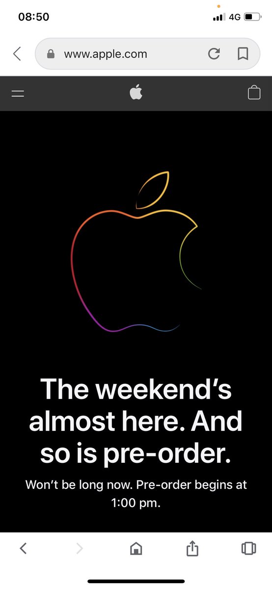 emmaorman's tweet photo. @Apple why are all macs coming up as preorder only on your website today. Trying to buy 24” https://t.co/rnoD8wsmwt