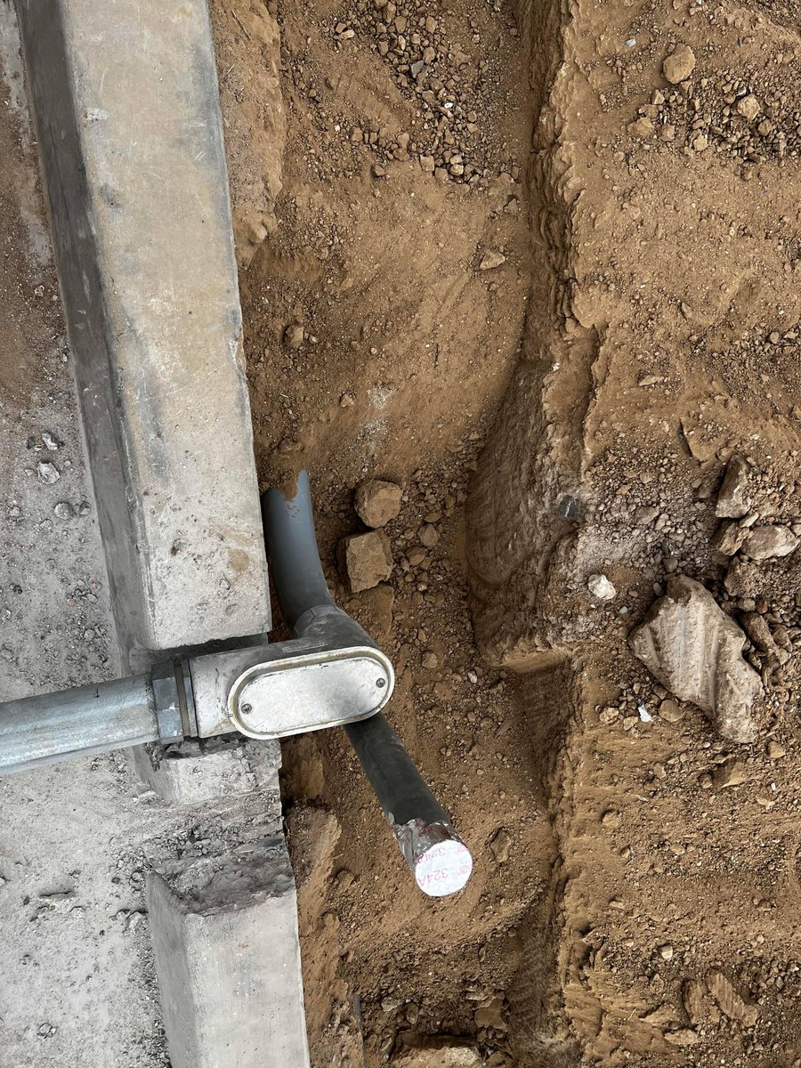 trinitynetworx's tweet image. Pulling fiber through 400 feet of 3” conduit to extend a IT Network for client to a new area. #trinitynetworx #infrastructurecabling