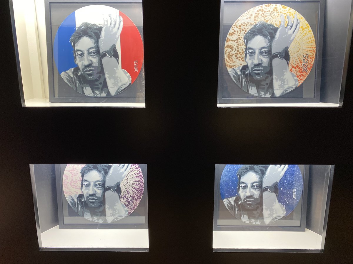 Ina_audiovisuel's tweet photo. HOMMAGE À GAINSBOURG À ERSTEIN ✨ L’exposition photos « Gainsbourg ? Affirmatif ! »  à l’Etappenstall d’Erstein est désormais ouverte ! 

📸 À découvrir : des photographies de Pierre Terrasson, des œuvres du pochoiriste Jean Yarps et des archives de l’INA &amp; la @sacem ⤵️ https://t.co/vTtWOphYJ5
