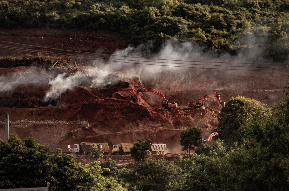 IDivi_SP's tweet photo. Never ever imagined in the worst too that the destiny of the “City Of Destiny” would be subjected to political targets. Breaks our hearts having to witness this. Can we not have politics which do not destroy natural habitats or historical sites for sheer show of power or revenge? https://t.co/ilWKzkPVhb
