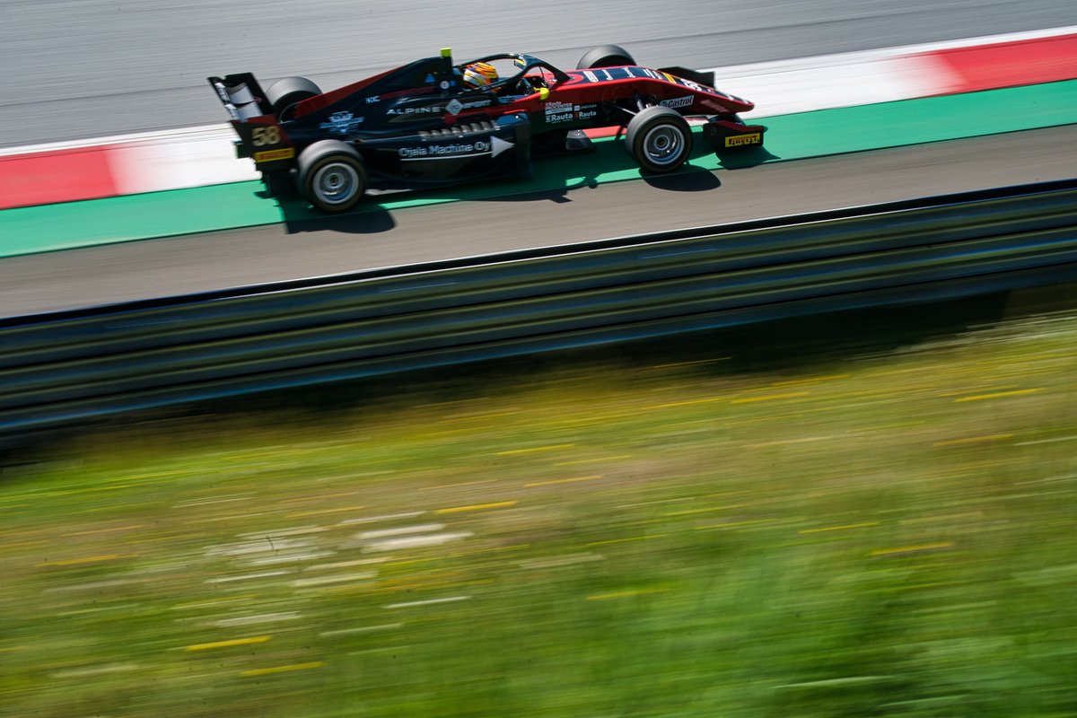 #FormulaRegionalEUbyAlpine - 📍 <a href="/MugelloCircuit/">Mugello Circuit</a>  🇮🇹
The first free practice of the weekend is on track in a few minutes! 
#FP1 - 10:15 (CET) 
⏱ Livetiming available on the official website formularegionaleubyalpine.com 

📸 <a href="/eliasseppanen1/">Elias Seppanen</a>  - <a href="/KMotorsport/">KIC motorsport</a>   by <a href="/actualfoto/">Actualfoto</a> &amp; <a href="/Fotocar13/">Fotocar13</a>