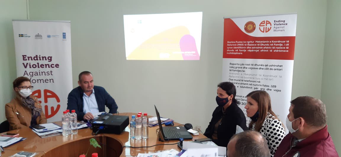 UNDPAlbania's tweet photo. In #Pustec!Inspired 2 see how the members of the Pustec Coordinated Referral Mechanism come together w/commitment 2 prevent&amp; handle each Domestic Violence case &amp; provide integrated support as per the need in an inter disciplinary spirit.Grateful 2 @SwedeninAL 4 the ongoing p’ship https://t.co/KElcWArIyD