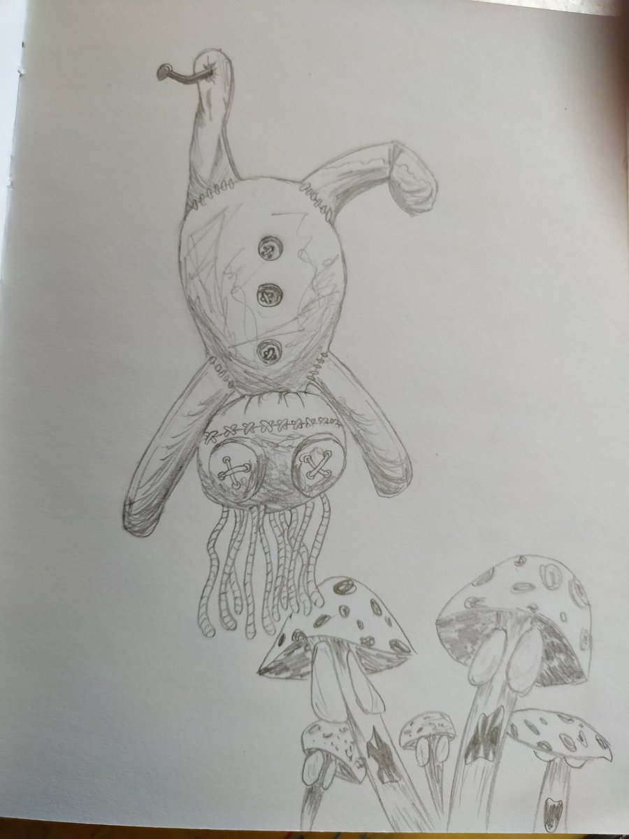 TheLittleLura's tweet photo. Mein Skizzen Buch füllt sich ^^ 
Immoment zeichne ich total gerne Fische UwU

#fischart #ArtistOnTwitter #art #artist #pencilart #skitze #skitzenbuch #pencilsketch #Pencildrawing #illustration #minddrop https://t.co/IRHCuT8gho