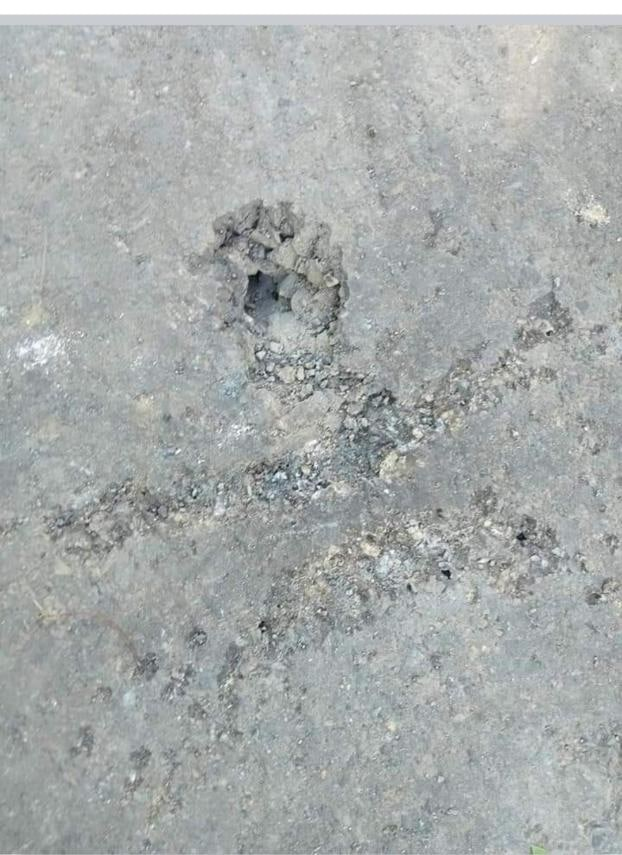 spring21MM's tweet photo. Military Terrorists Troops Randomly Opened fire &amp; Fired Artillery Shells along the road on their way to #Kalay from #Gantgaw on Oct 8 morning.A artillery shell Fell into a Baptist Church in #Chaungkwa village where villagers are hiding &amp; Exploded in a park of the Church
#Oct8Coup https://t.co/oQbfSuo1l5