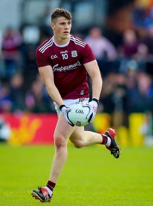 Well done to @KilClonGAA Shane Walsh @shane147walsh on being nominated for a @PwC @officialgaa Football All Star 👏👏 #GAA #Galway