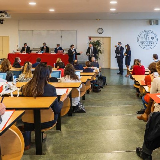 Faculté Droit et Science politique de Montpellier (@faculte_dsp_um) on Twitter photo Ouverture du colloque "La réforme du droit des sûretés et des procédures collectives : les suretés personnelles" par le Président de l'<a href="/umontpellier/">Université de Montpellier</a> <a href="/Philippe_Auge/">Philippe Augé</a>, le Doyen <a href="/GClamour/">Guylain Clamour</a>, le Pr <a href="/Albiges_Ch/">Christophe Albiges</a> et le Pr M.-P. Dumont.
<a href="/cde_montpellier/">Centre du Droit de l'entreprise</a> <a href="/LexisNexisFr/">LexisNexis France</a> <a href="/LbxEntreprendre/">Labex Entreprendre</a> Ouverture du colloque "La réforme du droit des sûretés et des procédures collectives : les suretés personnelles" par le Président de l'<a href="/umontpellier/">Université de Montpellier</a> <a href="/Philippe_Auge/">Philippe Augé</a>, le Doyen <a href="/GClamour/">Guylain Clamour</a>, le Pr <a href="/Albiges_Ch/">Christophe Albiges</a> et le Pr M.-P. Dumont.
<a href="/cde_montpellier/">Centre du Droit de l'entreprise</a> <a href="/LexisNexisFr/">LexisNexis France</a> <a href="/LbxEntreprendre/">Labex Entreprendre</a>