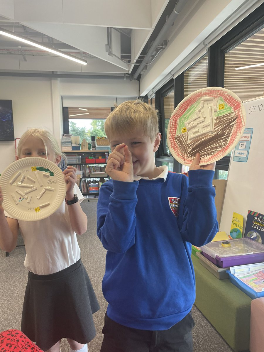 GemmaLaing4's tweet photo. Last day of term FUN! P3 had a great time during #steam where they created paper plates mazes! Some great cutting & sticking skills and they loved trying their peers mazes too 😁 #steam #stem #lastdayofterm #endoftermone #firstlevel #collaborativeworking https://t.co/F15dLp1XSe