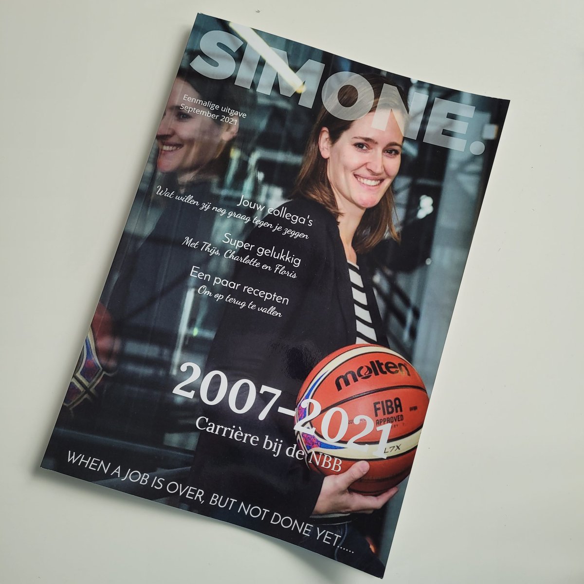 End of an era... Gisteren letterlijk en figuurlijk in het zonnetje gezet door mijn fantastische collega's van <a href="/Basketball_NED/">Basketball Nederland</a> met lieve woorden, warme knuffels, mooie cadeaus en een prachtig aandenken. Met een lach en een traan afscheid genomen. Op naar nieuwe avonturen!
