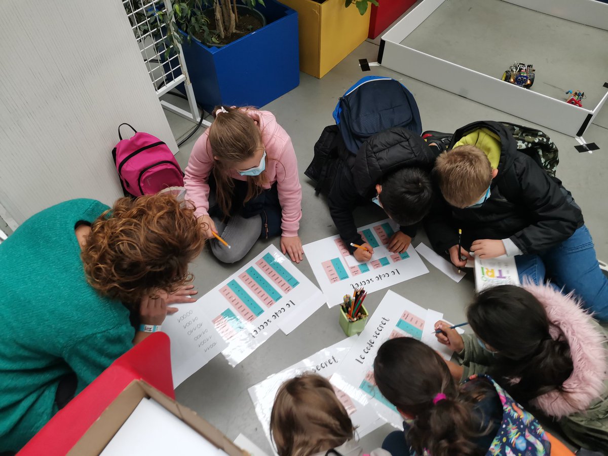 Fab@brest tweet media