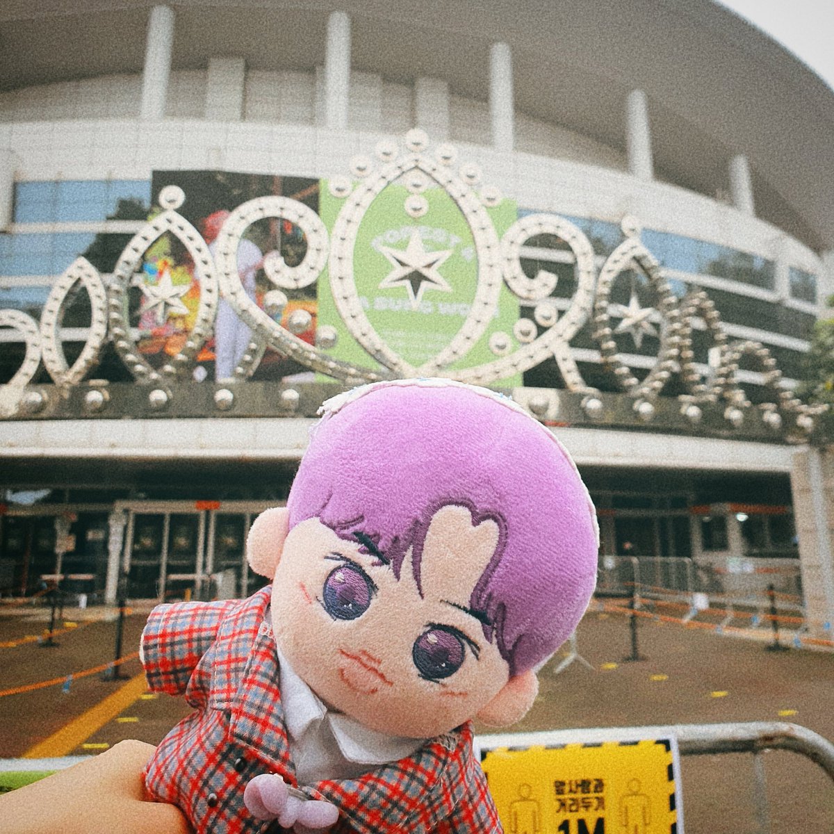 이 공기..온도..습도...너모 오랜만이야😭😭😭😭
-올림픽공원 도착하자마자 떨려서 기절한 름빵어먀 대신 듬직한 포동이 씀-
#포동셍 #하성운콘서트 #FOREST&amp;