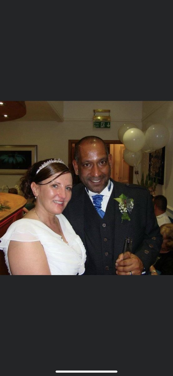 donna_elaine's tweet photo. Today my darling jon we should be celebrating our 10th wedding anniversary, I miss you every day 💙💙💙💙 #Happy Anniversary #jonweaver https://t.co/RBXP5dSb0U