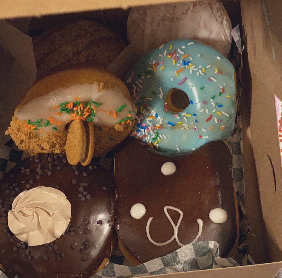 Thank you for the birthday donuts! The Maritimes is really warm! *Im really not sponsored by lucid chard, but it’s a great tool for drawing diagram :p