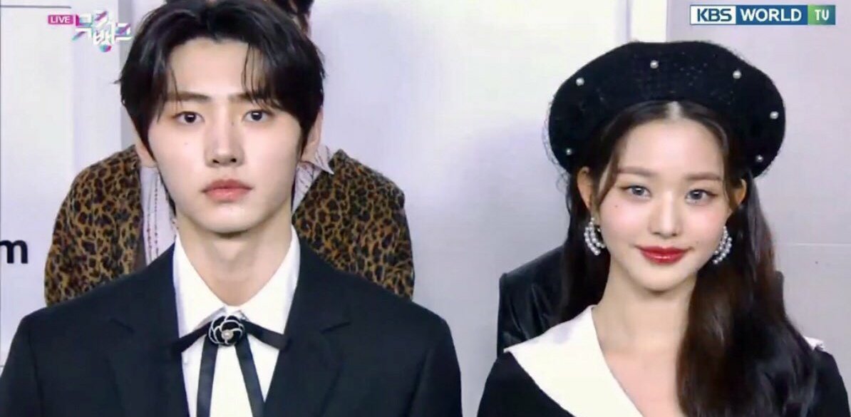 FBKgApJVgAYhvhl?format=jpg&name=medium