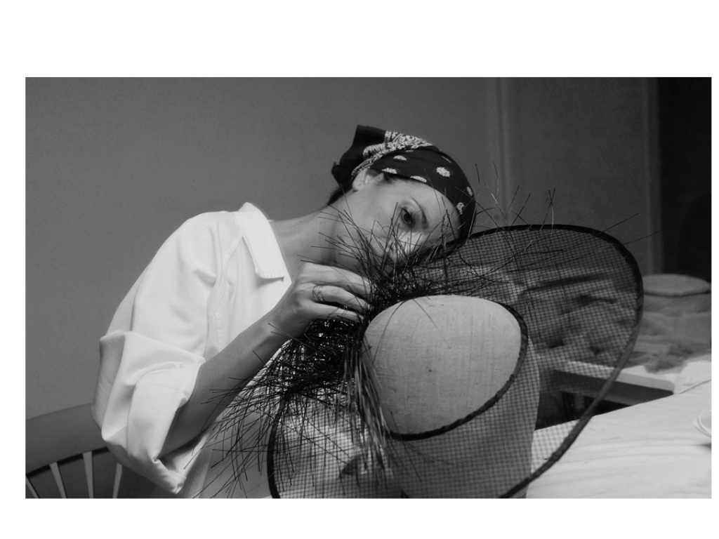dissenyhub's tweet photo. Si et vas perdre la taula rodona 'You can leave your hat on', la pots recuperar des d'aquí:
🎥https://t.co/IOwZNYrhr9
👒Un debat sobre l'estat actual i el futur dels #barrets en el marc de la #sostenibilitat, el treball artesà i amb perspectiva de #gènere. https://t.co/oXqU3gXqhC