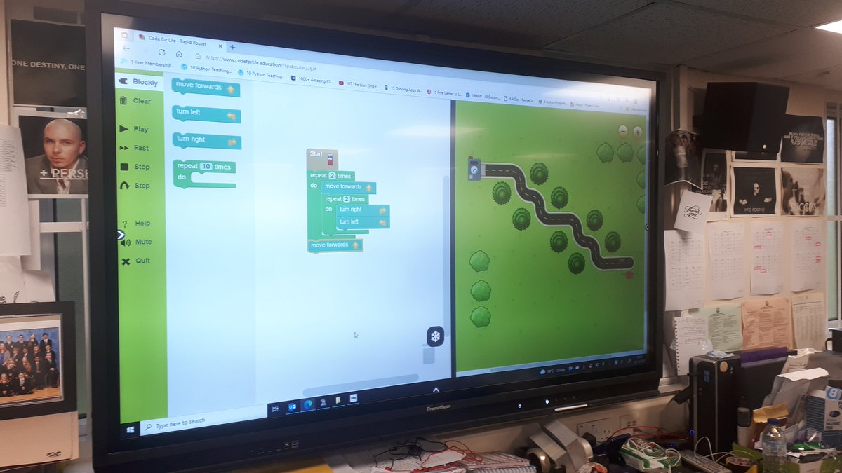 KESVi_ICT's tweet image. Enjoying #RapidRouter with @keslich_lower and @keslichfield_y9 today! @codeforlifeuk #sequence #selection #repetition 🚗🚦🛣🖥⌨🖱