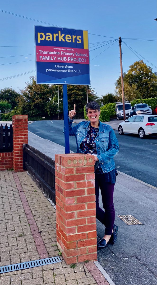 ThamesideSch's tweet photo. Very excited to see the Parker Estate Agent boards going up in and around Caversham to support our Family Hub in collaboration with @BeamWellbeing
Thank you Parkers! #TPS #Caversham #RDG_UK #Thamesidefamilyhub #Thamesideprimaryschool https://t.co/OCAiHIwBjq