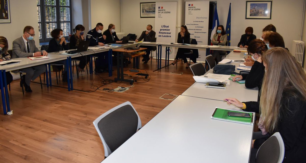 Prefet_48's tweet image. #CLAV : mobilisation &amp;amp; coordination collectives contre les violences sexistes et sexuelles pour : 
➡️Agir localement pour prévenir et identifier les violences 
➡️Prendre en charge les victimes, les protéger et les accompagner
➡️Oeuvrer ensemble