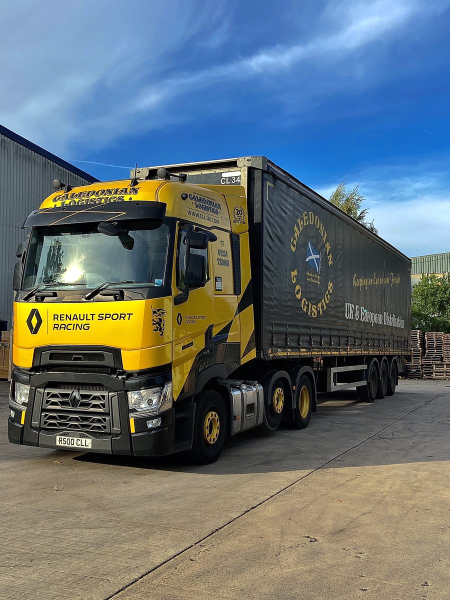 We had our weekly visit from @Callogltd today with a truck full of freight. There are less than 100 of these trucks in the world! What a beauty she is😍.