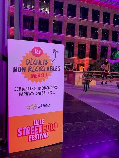 v_broutin's tweet photo. @suezFR un des partenaires de la gestion des #dechets du #Lille Street Food Festival du 7 au 10 octobre sur le site @euratechnologie. Venez nombreux ! Mangez mieux, triez bien !  https://t.co/qRnmSu8Act @Hello_Lille #food #lsff #gastronomie #consommerlocal https://t.co/Ry06Awbcdk