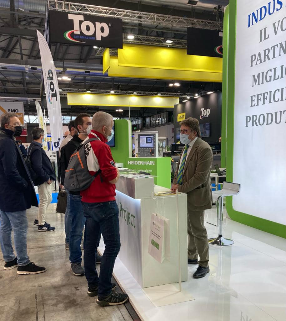veroproject_it's tweet photo. 🟢🔵Giorno 5 - @emomilano2021 
Grande interesse per le soluzioni che proponiamo!
Siamo sempre pronti ad accogliervi al Padiglione 7 Stand G28!
#veroproject #industria40 https://t.co/tAw6ylBzyR